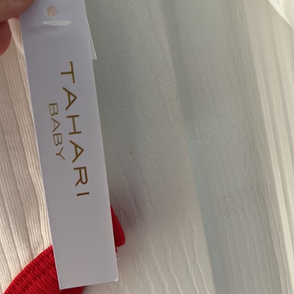 New Tahari Baby Puppy Onesie - Picture 4 of 6